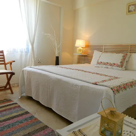 Ege Hotel Tenedos